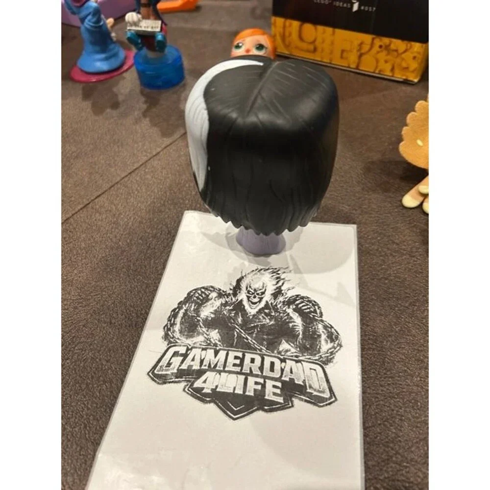 Funko Pop! TV: The Munsters Lily Munster # 197 RARE OOB